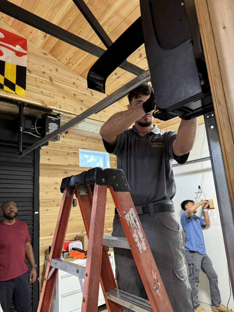 Residential garage door repair service for businesses in Florida